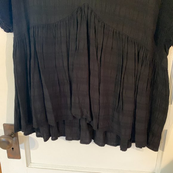 Time and True Peplum Blouse - Picture 3 of 7